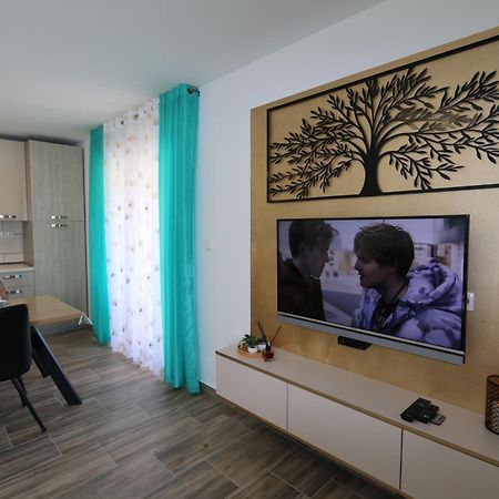 Apartments Mirjana Šilo Eksteriør billede